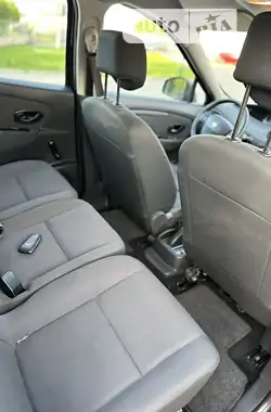 Renault Scenic 2011