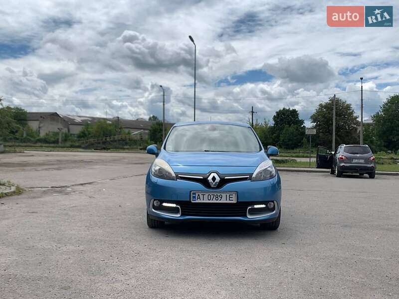 Минивэн Renault Scenic 2012 в Ивано-Франковске