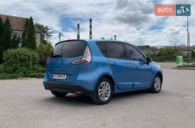 Минивэн Renault Scenic 2012 в 