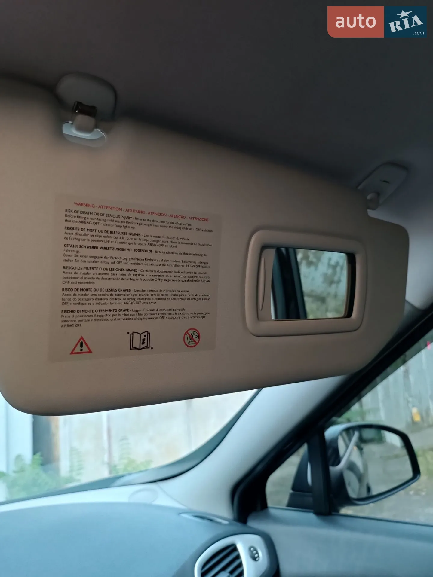 2013 Renault Scenic - мініатюра 21