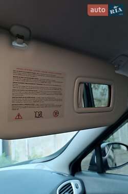 Минивэн Renault Scenic 2013 в 