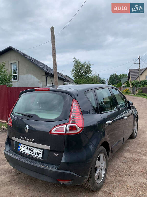 Мінівен Renault Scenic 2011 в Нововолинську