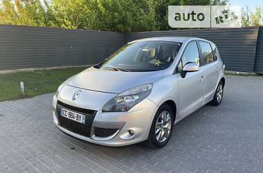 Минивэн Renault Scenic 2011 в Ровно