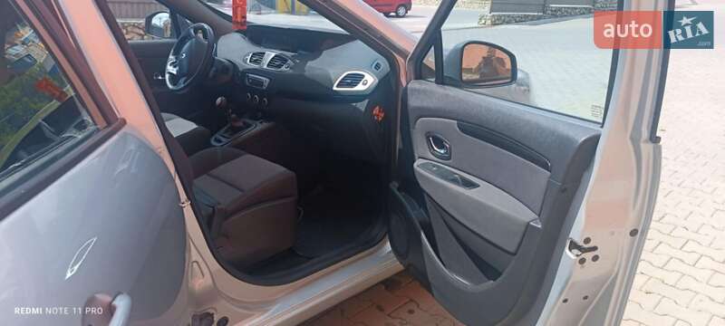 Минивэн Renault Scenic 2013 в Тернополе