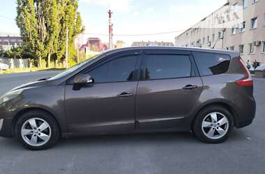 Минивэн Renault Scenic 2010 в Полтаве