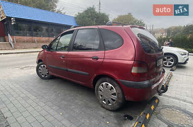 Минивэн Renault Scenic 2001 в 