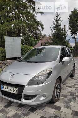 Мінівен Renault Scenic 2010 в Старокостянтинові