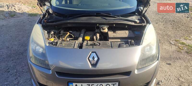 Минивэн Renault Scenic 2009 в Белой Церкви