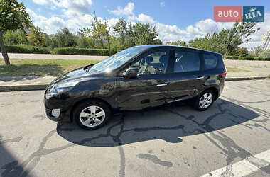 Мінівен Renault Scenic 2009 в Києві