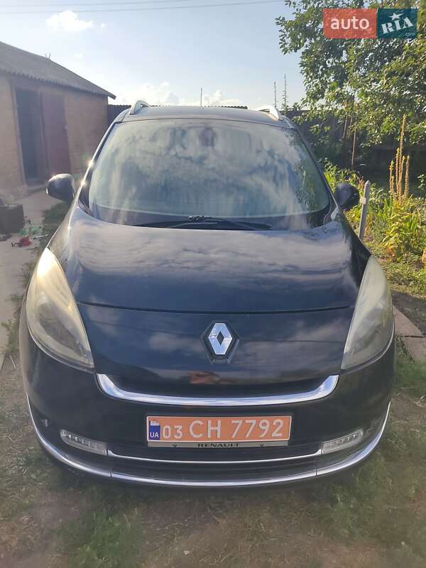 Минивэн Renault Scenic 2012 в Полтаве