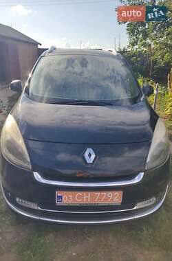 Renault Scenic 2012