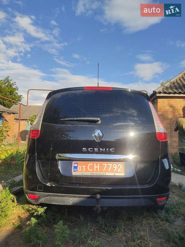 Минивэн Renault Scenic 2012 в Полтаве