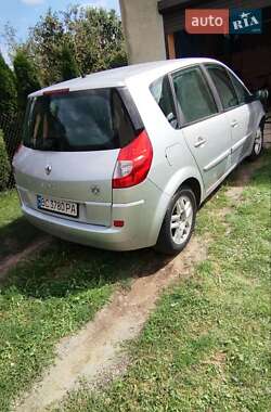 Минивэн Renault Scenic 2008 в 