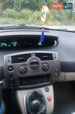Минивэн Renault Scenic 2007 в 