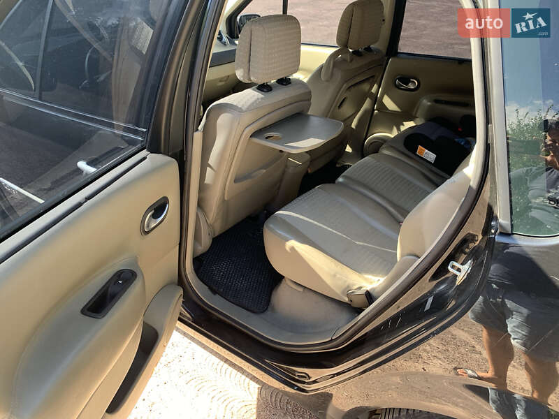 Минивэн Renault Scenic 2004 в Бердичеве