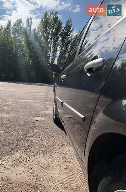 Минивэн Renault Scenic 2004 в 