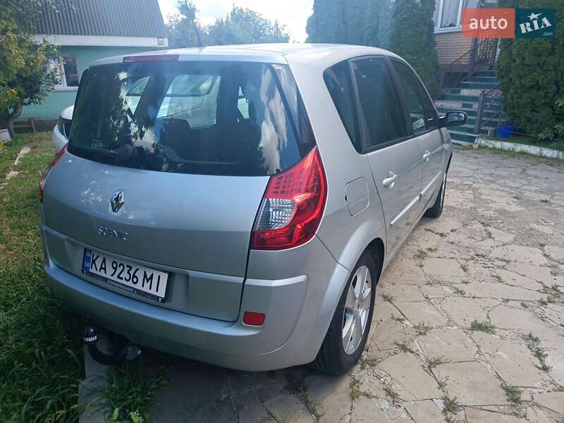 Минивэн Renault Scenic 2007 в Киеве