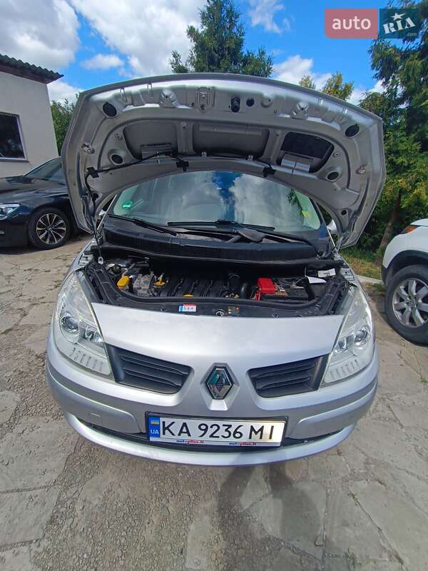 Минивэн Renault Scenic 2007 в Киеве