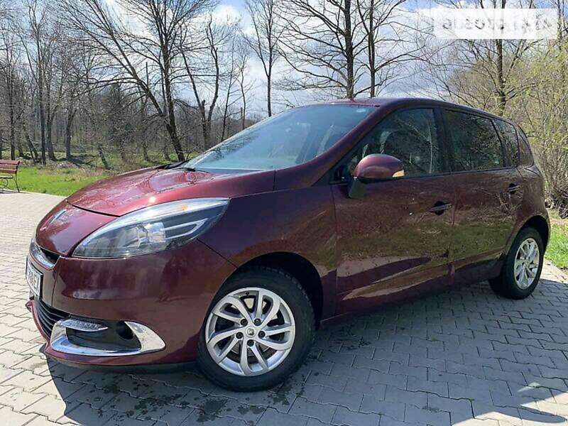 Renault Scenic 2012