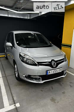 Мінівен Renault Scenic 2013 в Києві