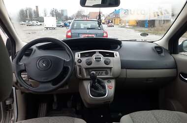 Мінівен Renault Scenic 2006 в Рівному