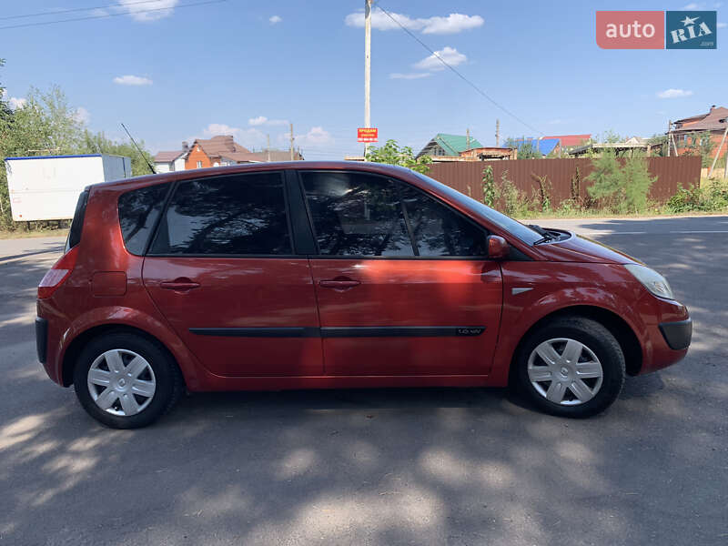 Минивэн Renault Scenic 2005 в Виннице