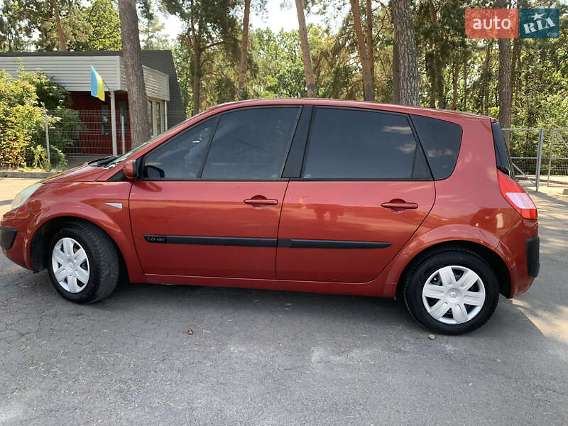 Минивэн Renault Scenic 2005 в Виннице