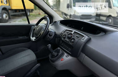 Минивэн Renault Scenic 2006 в Киеве