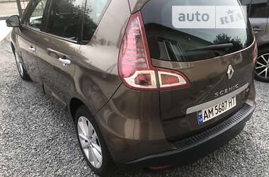 Мінівен Renault Scenic 2011 в Звягелі