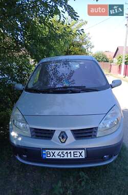 Минивэн Renault Scenic 2003 в 