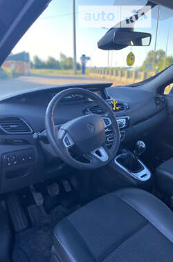 Минивэн Renault Scenic 2012 в Полтаве