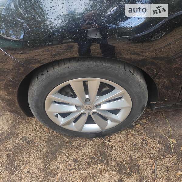 Минивэн Renault Scenic 2010 в Запорожье