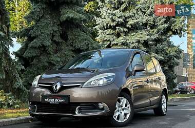 Renault Scenic 2012