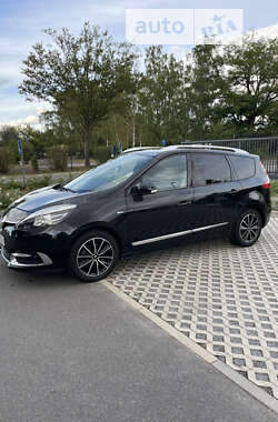 Минивэн Renault Scenic 2013 в Киеве