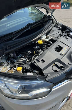 Мінівен Renault Scenic 2017 в 