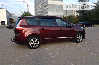 Мінівен Renault Scenic 2012 в Запоріжжі