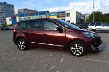 Мінівен Renault Scenic 2012 в Запоріжжі