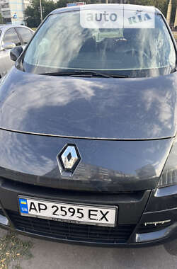 Мінівен Renault Scenic 2010 в Запоріжжі