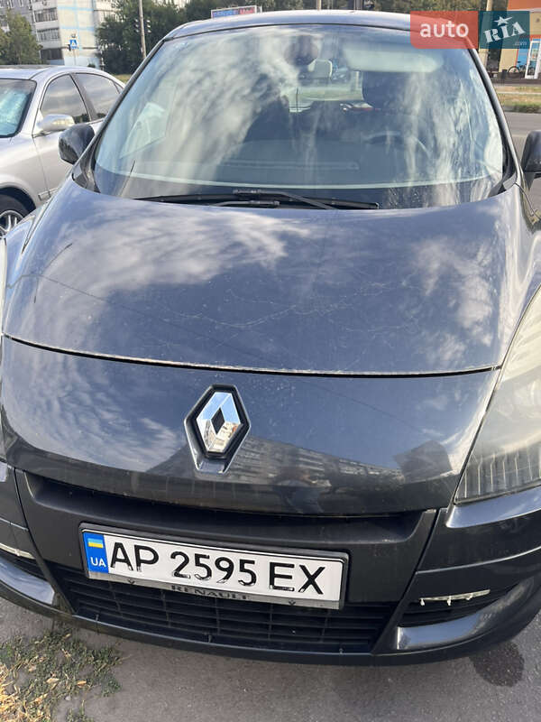 Мінівен Renault Scenic 2010 в Запоріжжі