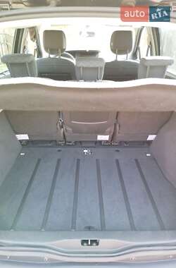 Минивэн Renault Scenic 2010 в 