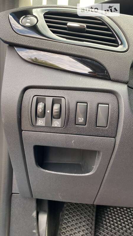 Минивэн Renault Scenic 2015 в Виннице