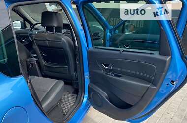 Минивэн Renault Scenic 2015 в 