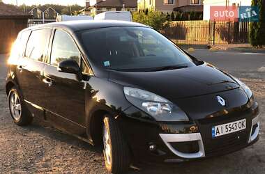 Минивэн Renault Scenic 2009 в 