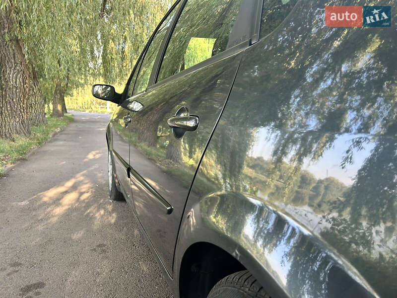 Минивэн Renault Scenic 2007 в Ровно фото 10 Минивэн Renault Scenic 2007 в Ровно