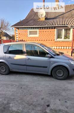 Минивэн Renault Scenic 2004 в Костополе