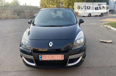 Мінівен Renault Scenic 2011 в Рівному