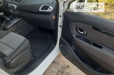 Мінівен Renault Scenic 2012 в Рівному