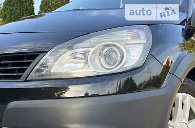 Минивэн Renault Scenic 2007 в 