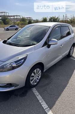 Мінівен Renault Scenic 2012 в Києві