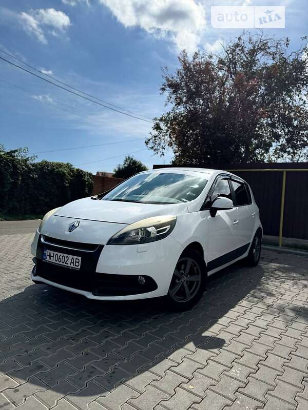 Минивэн Renault Scenic 2012 в Одессе